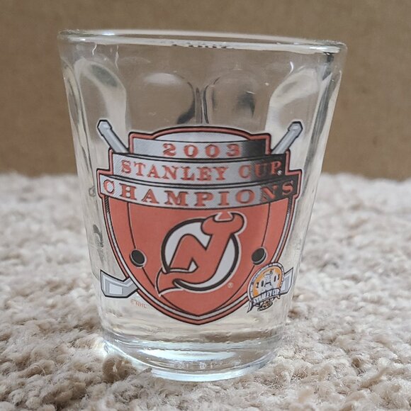 2003 NHL Stanley Cup Champions New Jersey Devils Shot Glass - Picture 1 of 4